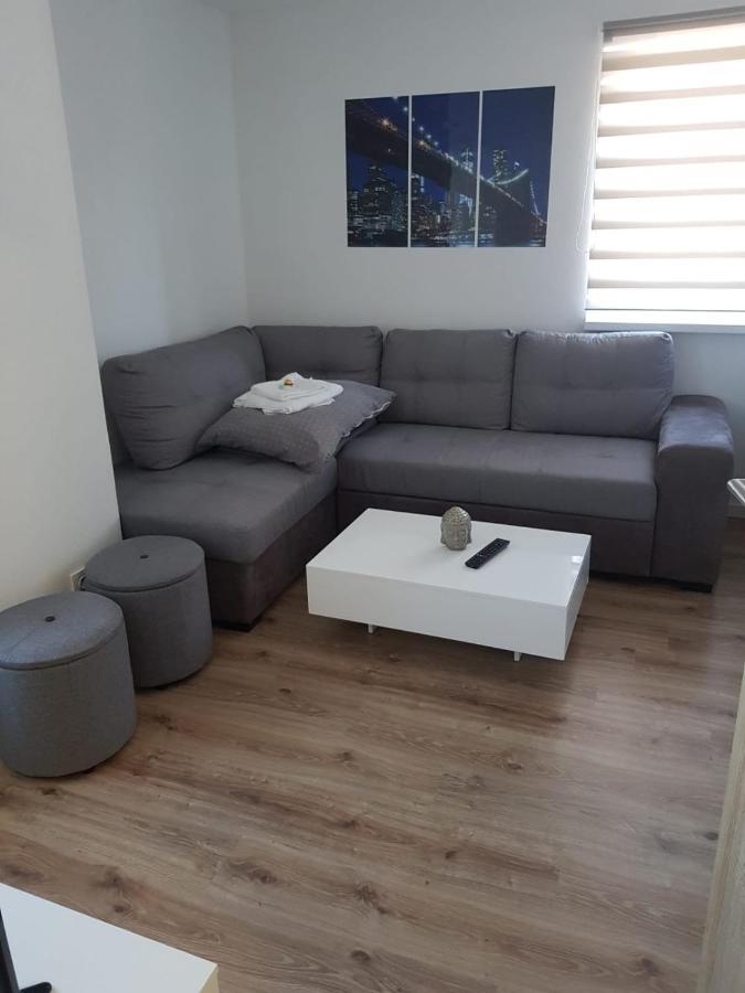 Aresko-Apartments Vidnava Eksteriør billede