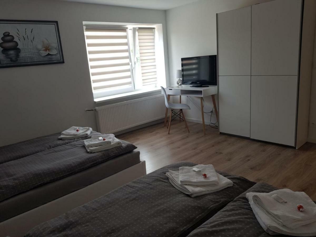 Aresko-Apartments Vidnava Eksteriør billede